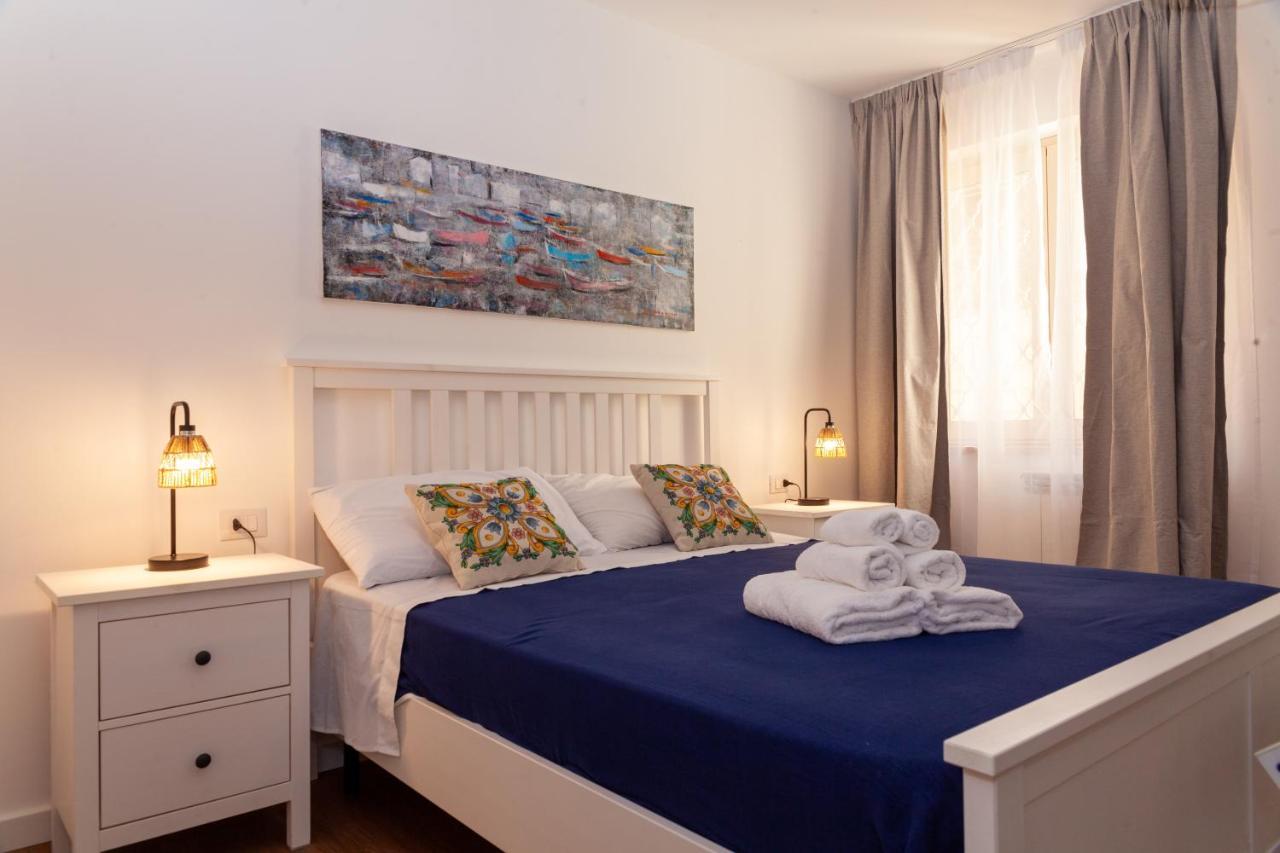 איסולה דלה פמינה Villa Seven Palms מראה חיצוני תמונה